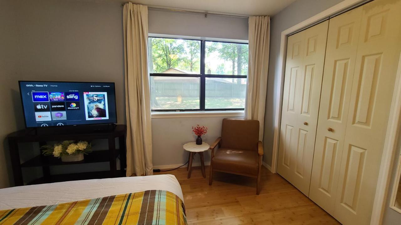 Centrally Located In Rogers And Bentonville! -Private Rooms Buitenkant foto