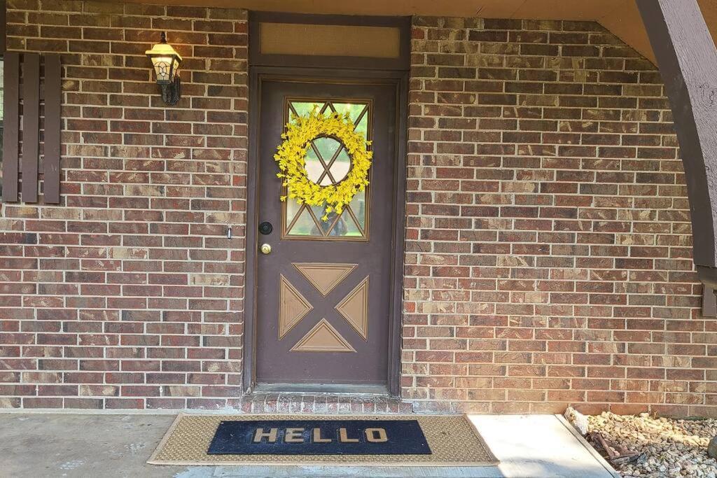 Centrally Located In Rogers And Bentonville! -Private Rooms Buitenkant foto